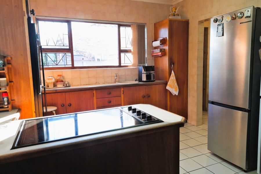 4 Bedroom Property for Sale in Walmer Downs Eastern Cape